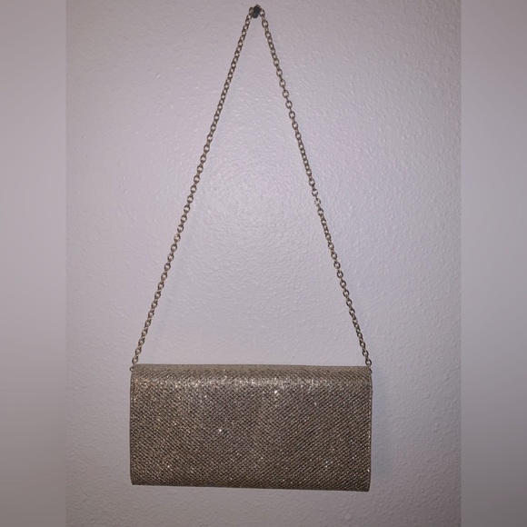 ALDO Sparkly Gold clutch/handbag - Picture 2 of 13